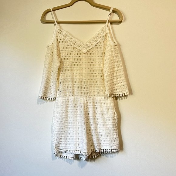 California Moonrise Romper with Pockets, Boho chic, size small, SUMMER TIME! - Picture 4 of 8